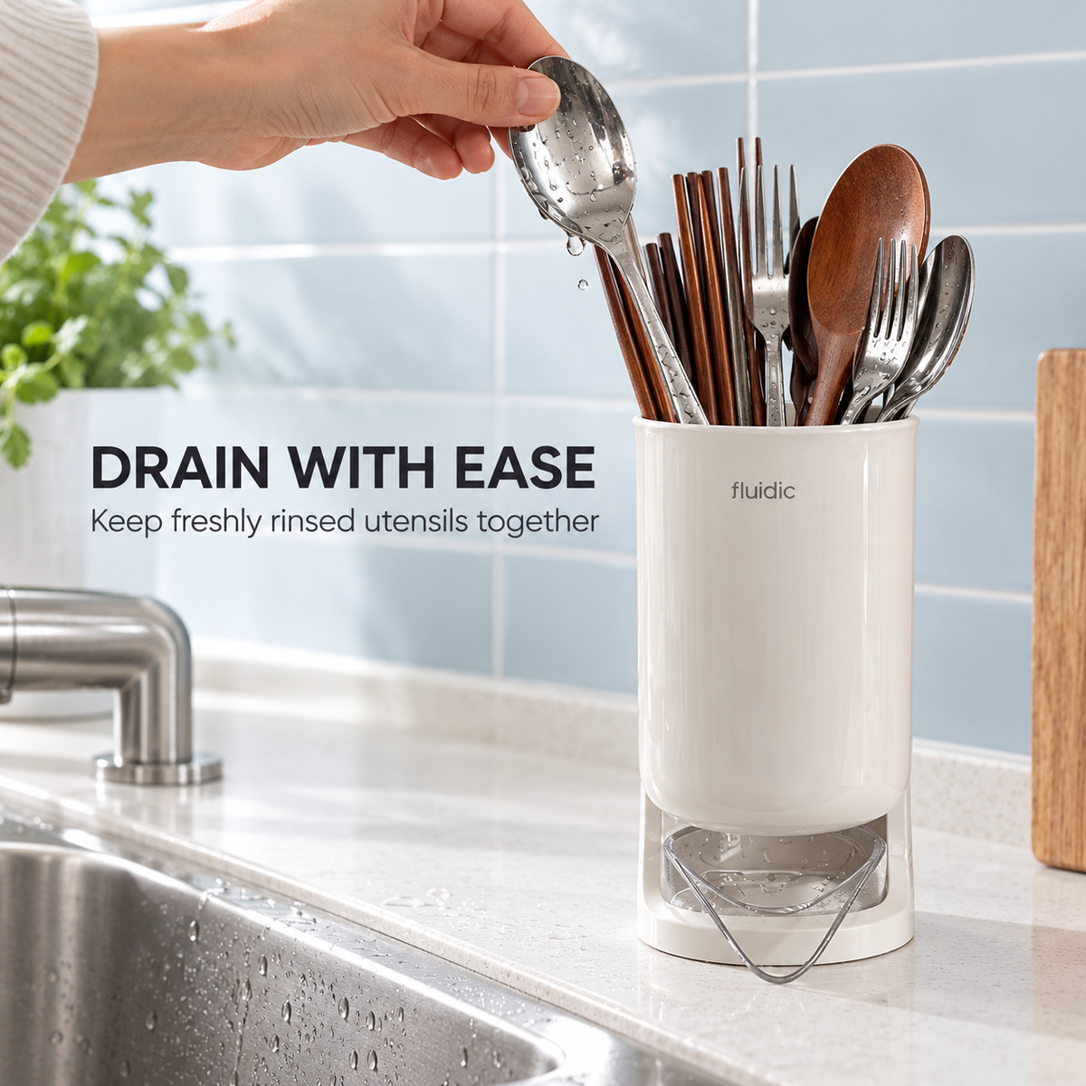 ✨✨Draining Utensil Holder – Compact Countertop Organizer for Chopsticks, Spoons & Forks