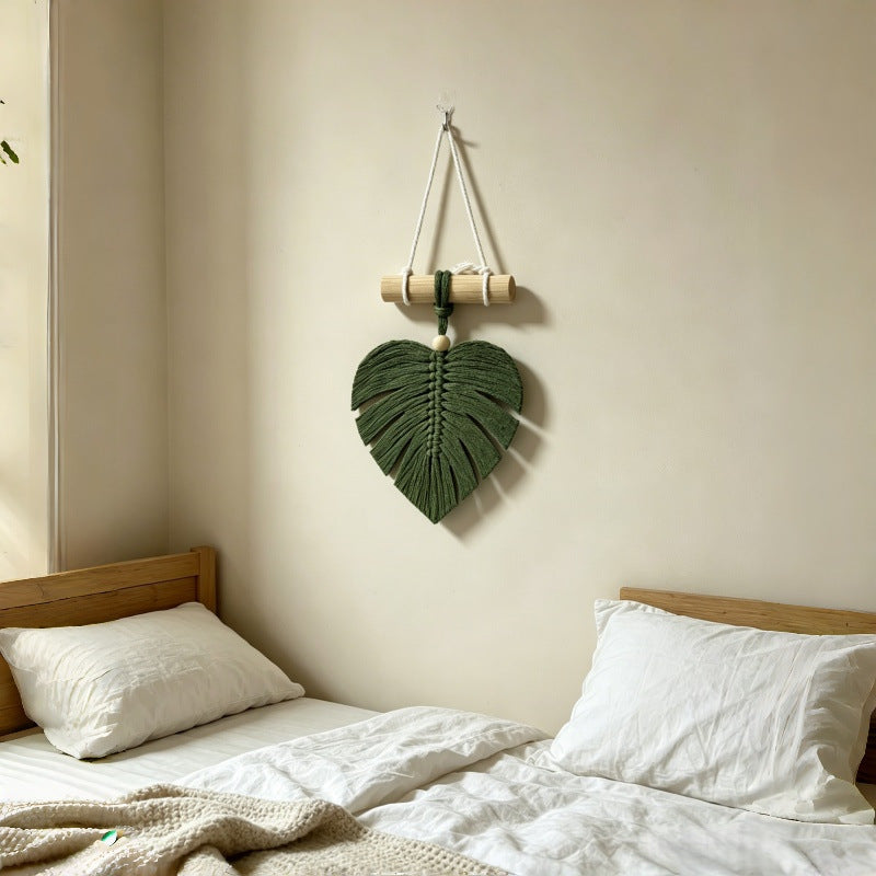 🌿🏡Handwoven Monstera Leaf Wall Hanging – Boho Macramé Decor with Wooden Bead & Dowel