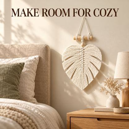 🌿🏡Handwoven Monstera Leaf Wall Hanging – Boho Macramé Decor with Wooden Bead & Dowel