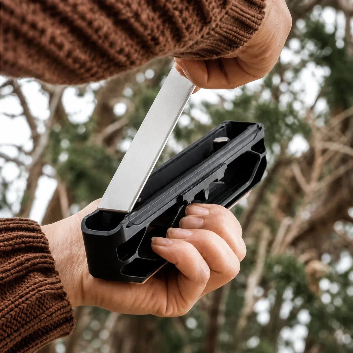 🔪✨Portable Precision Knife Sharpener – Compact & Easy-to-Use Kitchen Knife Sharpening Tool
